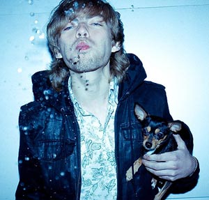 ����������